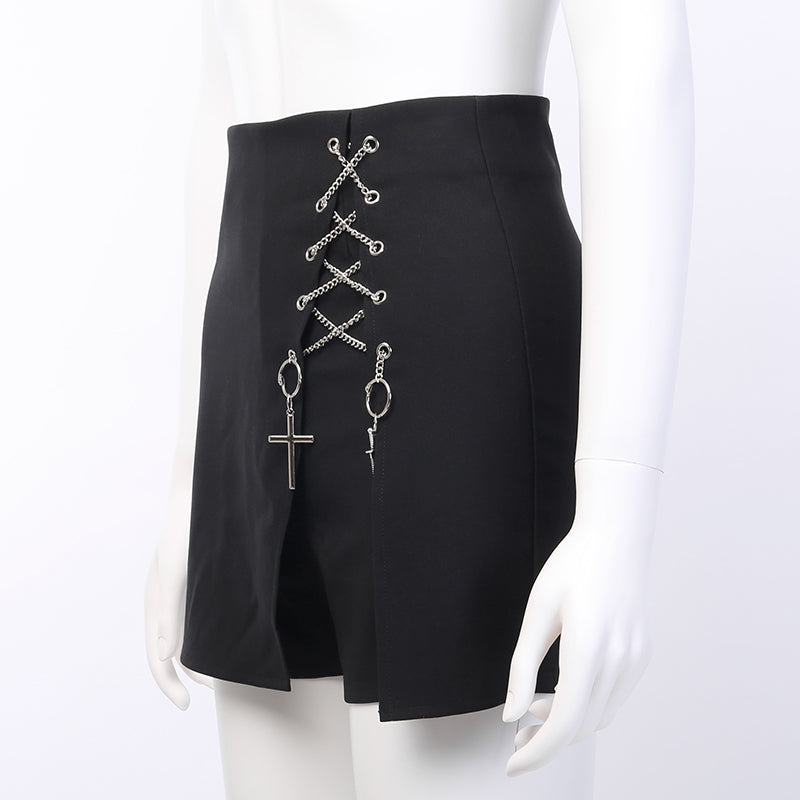 "CROSS CHAIN" SKORT