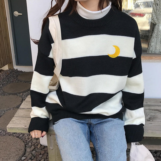 "BRIGHT MOON" SWEATER